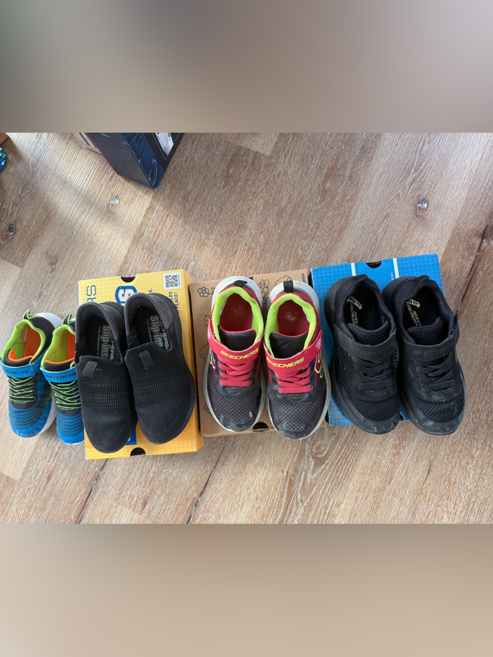 Skechers Athletic Shoe Lot Size 13 / 1 Child Boys Runners Slip-ins Sneakers Lot